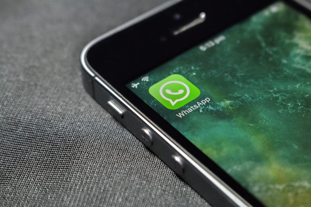 Discover How to Send Messages on WhatsApp Offline